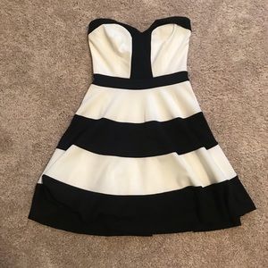 Brand new!! Black & White Dress—Size Small